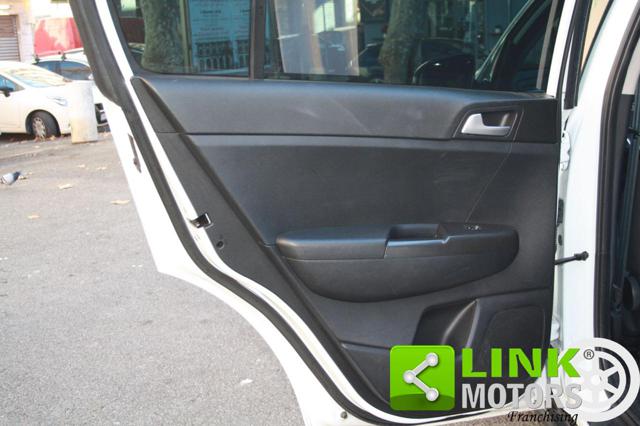 KIA Sportage usata, con Autoradio digitale