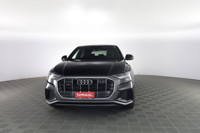 AUDI Q8 usata 0