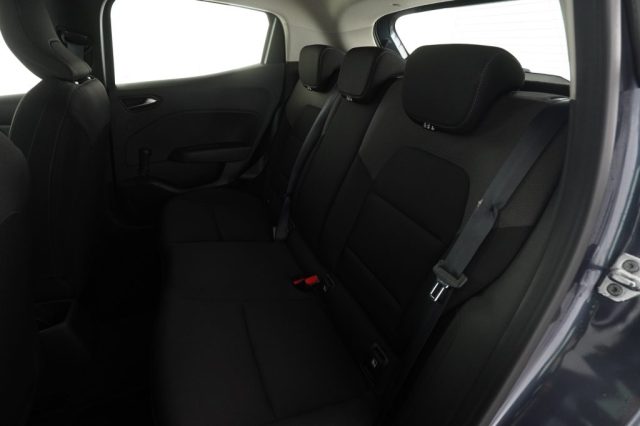 RENAULT Clio usata 9