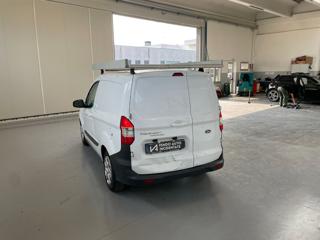 FORD Transit Courier usata, con Climatizzatore