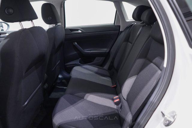 VOLKSWAGEN Taigo usata, con Sensore di luce