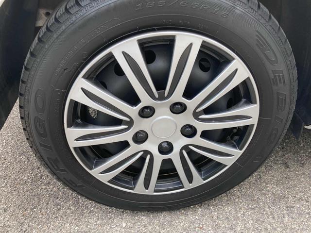 HYUNDAI i20 usata, con Park Distance Control