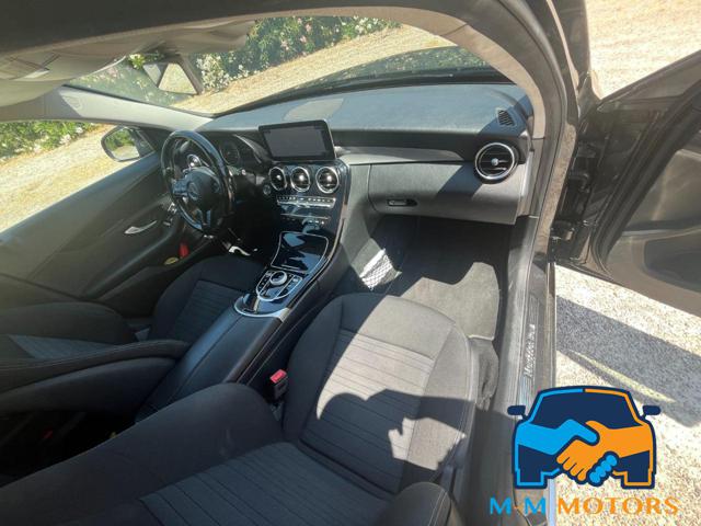 MERCEDES-BENZ C 180 usata, con Sedile posteriore sdoppiato