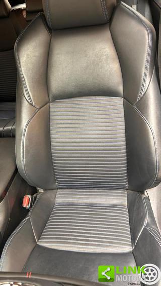 TOYOTA RAV 4 usata, con Sistema di navigazione