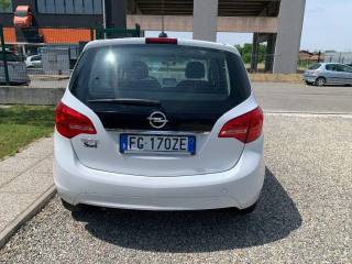 OPEL Meriva usata, con Autoradio