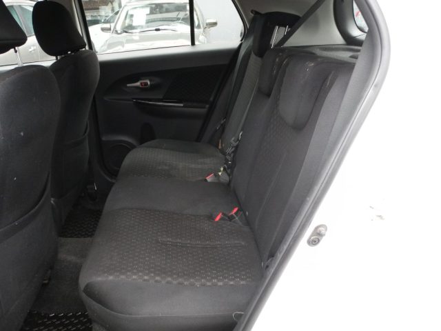 TOYOTA Urban Cruiser usata, con Fendinebbia