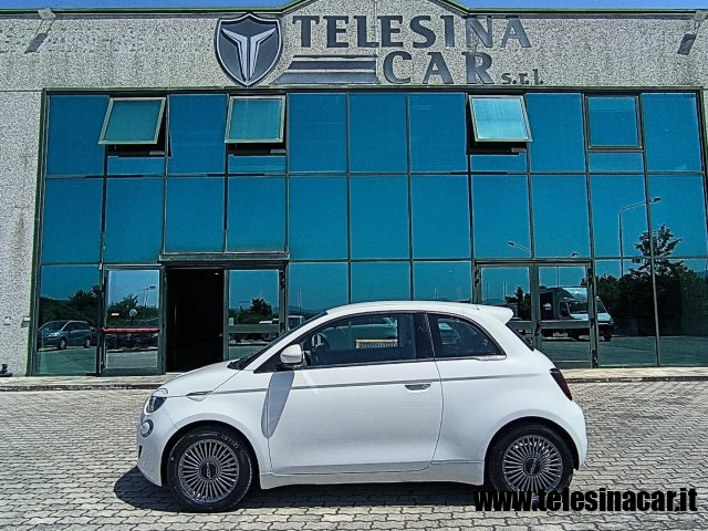 FIAT 500e usata, con Autoradio