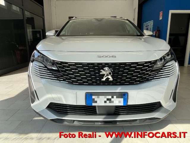 PEUGEOT 3008 usata, con Cerchi in lega
