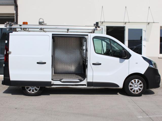 OPEL Vivaro usata, con Controllo trazione