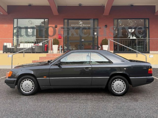 MERCEDES-BENZ 200 usata 3