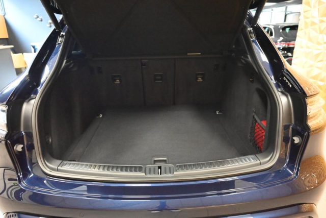 PORSCHE Macan usata 32