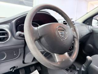 DACIA Sandero usata, con Specchietti laterali elettrici