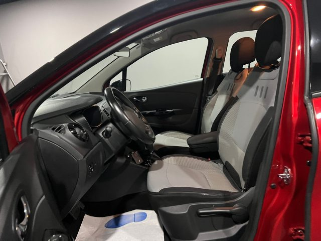 RENAULT Captur usata, con Boardcomputer