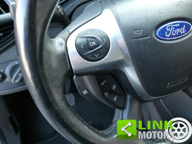 FORD Kuga usata, con Lettore CD