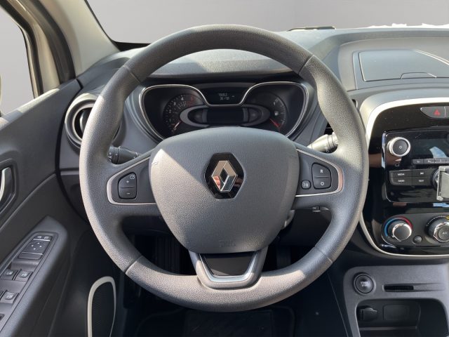 RENAULT Captur usata 10
