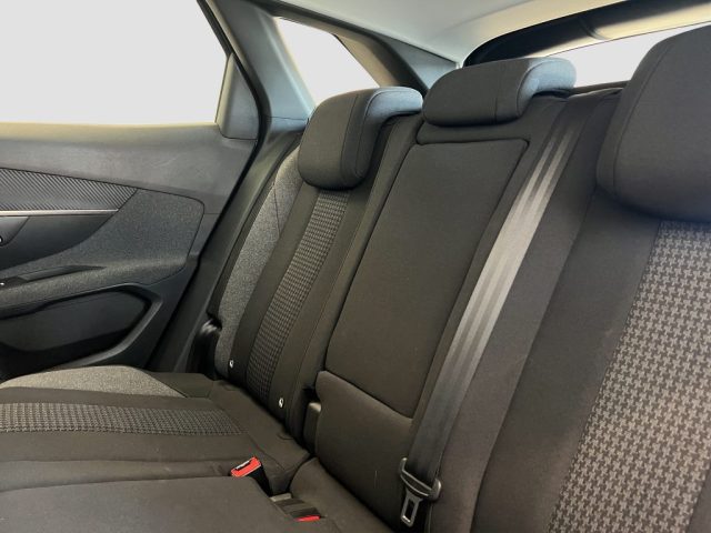 PEUGEOT 3008 usata 13
