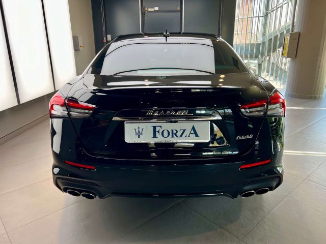 MASERATI Ghibli usata, con Autoradio