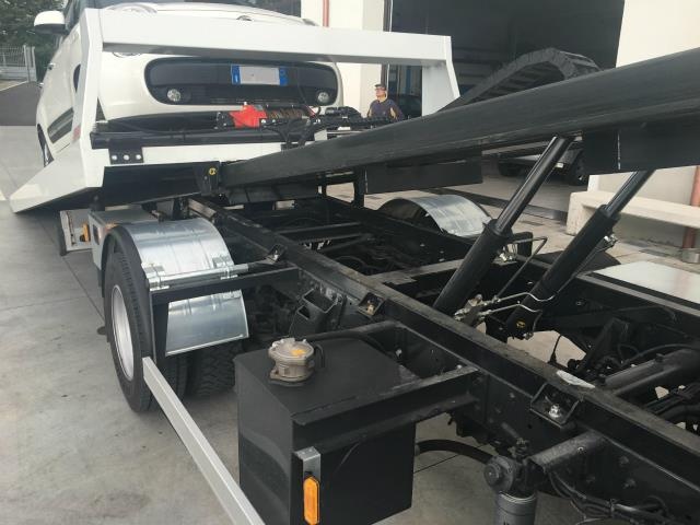 IVECO LKW/TRUCKS usata 16
