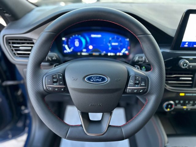 FORD Kuga usata, con Controllo automatico clima