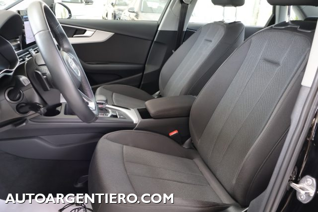 AUDI A4 usata, con Autoradio