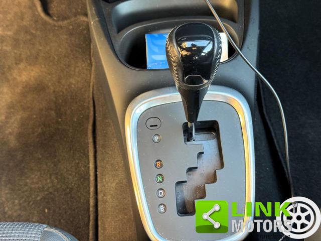 TOYOTA Yaris usata, con Sensori di parcheggio posteriori