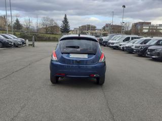 LANCIA Ypsilon usata, con Autoradio