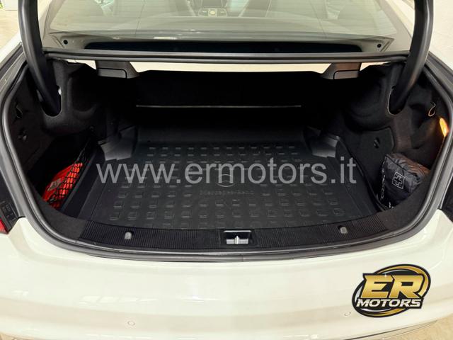 MERCEDES-BENZ E 250 usata, con Lettore CD