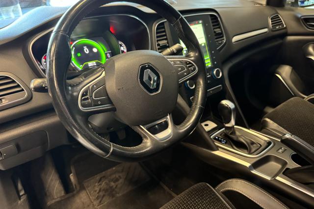 RENAULT Megane usata, con Controllo automatico clima