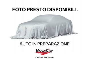 TOYOTA Hilux 2.4 D-4D A/T 4WD 4 porte Double Cab Lounge