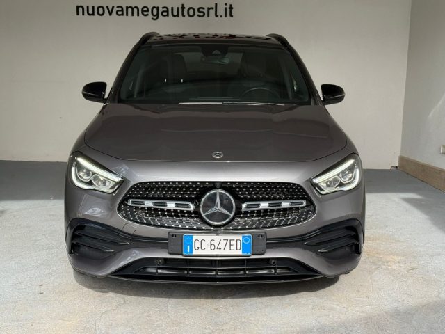 MERCEDES-BENZ GLA 200 usata, con Airbag