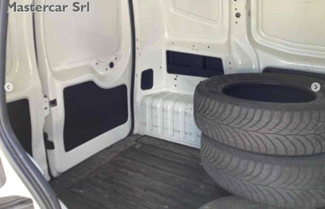 FIAT Fiorino usata, con Autoradio