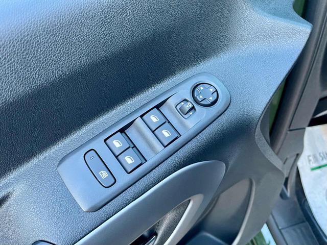 FIAT Doblo usata, con Volante multifunzione