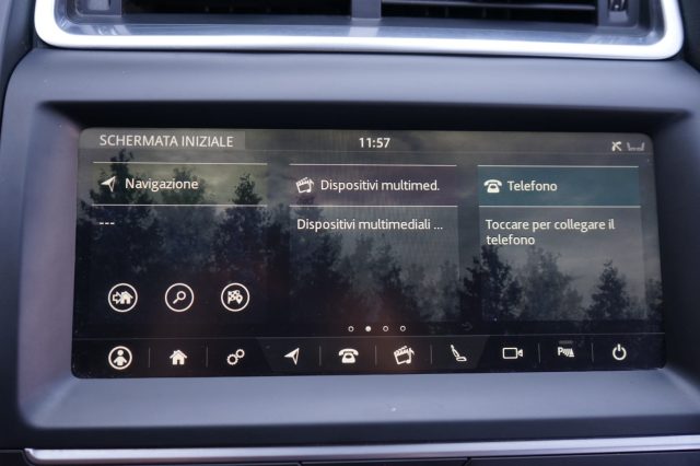 JAGUAR E-Pace usata 33