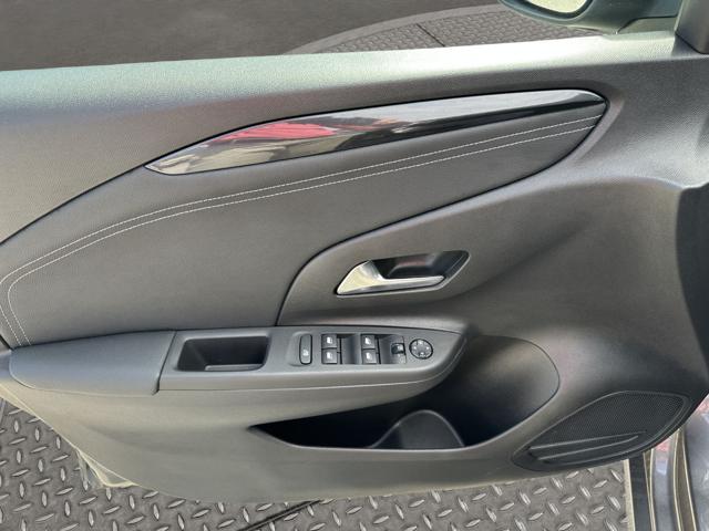 OPEL Corsa usata, con Autoradio