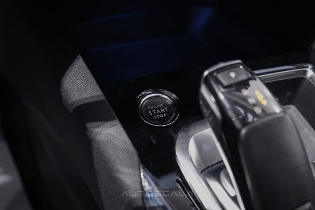 PEUGEOT 3008 usata, con Vivavoce