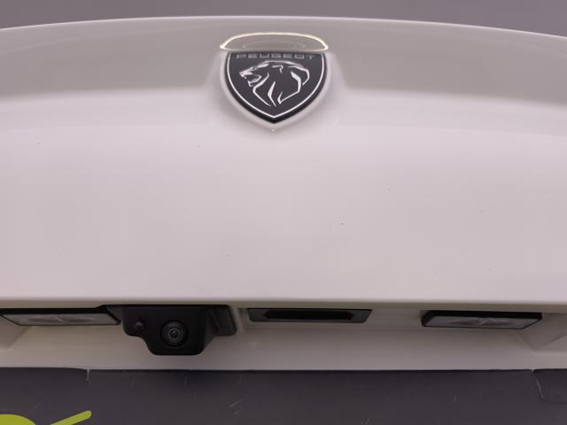 PEUGEOT 308 usata, con Sedile posteriore sdoppiato