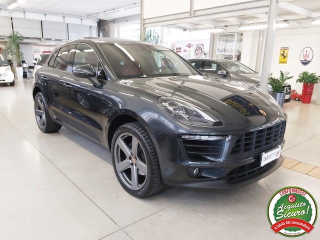 PORSCHE Macan usata, con Autoradio