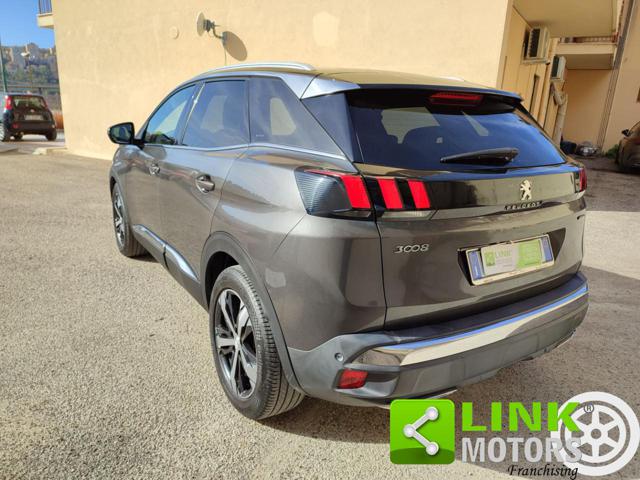 PEUGEOT 3008 usata, con Alzacristalli elettrici