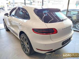 PORSCHE Macan usata, con Autoradio