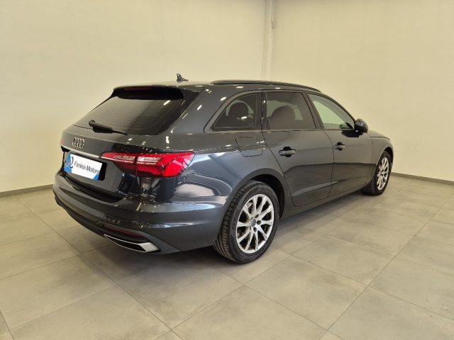 AUDI A4 usata, con Alzacristalli elettrici