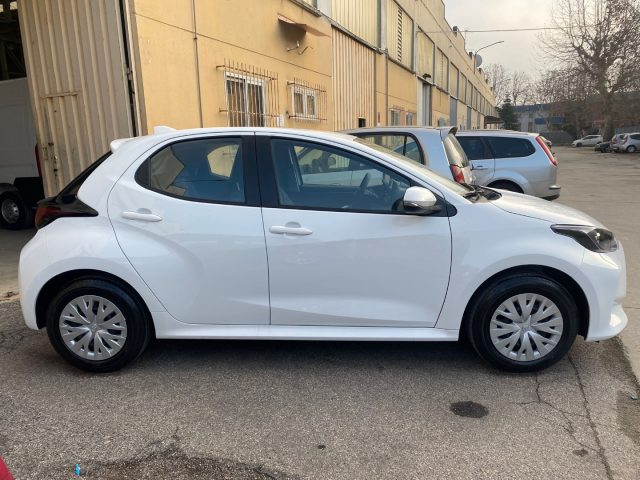 TOYOTA Yaris usata, con Airbag laterali