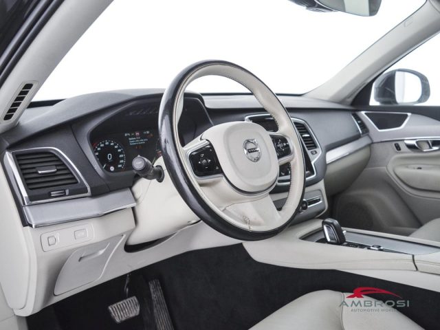 VOLVO XC90 usata 7