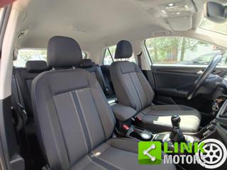 VOLKSWAGEN T-Roc usata, con Sensori di parcheggio posteriori