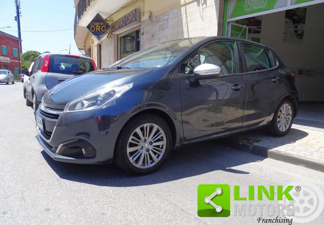 PEUGEOT 208 usata, con ABS