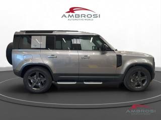 LAND ROVER Defender usata 6