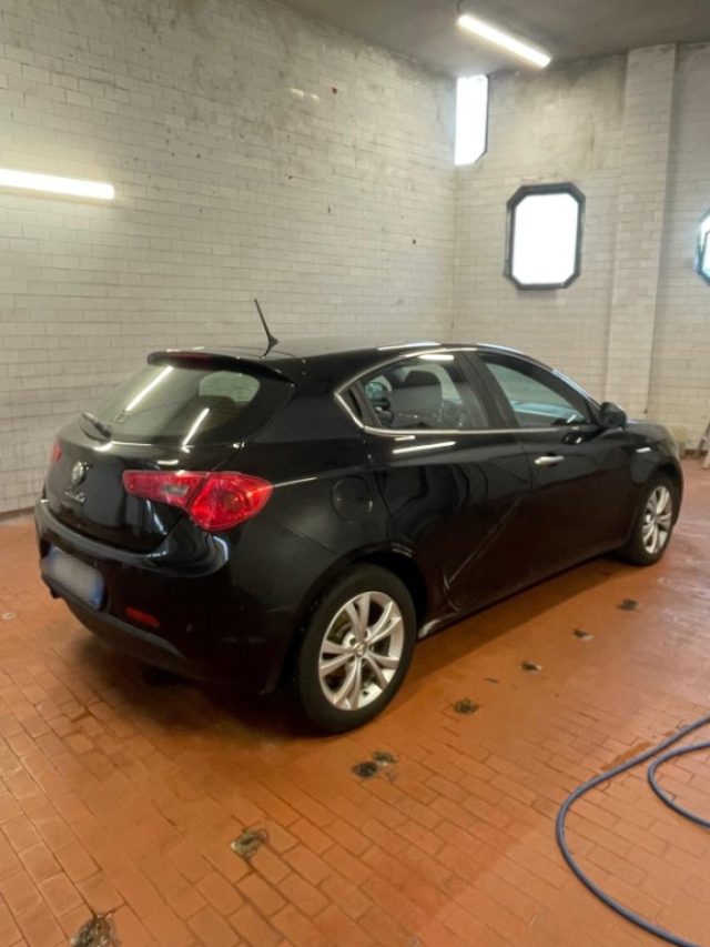 ALFA ROMEO Giulietta usata, con Airbag Passeggero