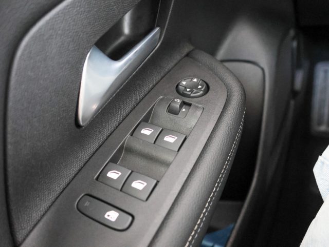 OPEL Mokka usata, con Monitoraggio pressione pneumatici