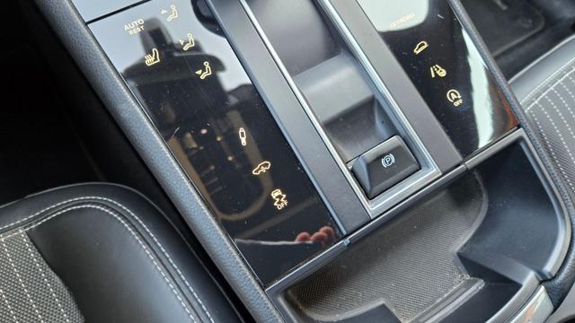 PORSCHE Macan usata, con Touch screen
