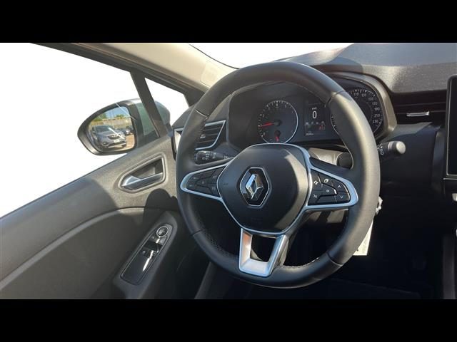 RENAULT Clio usata, con Alzacristalli elettrici