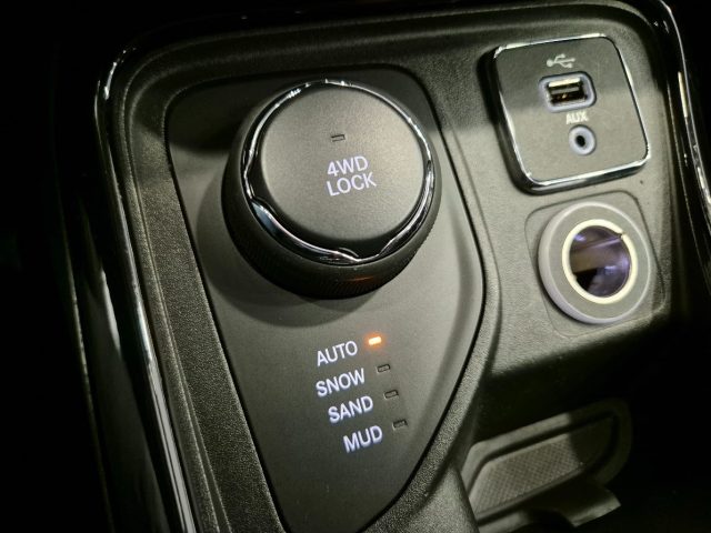 JEEP Compass usata, con Controllo trazione